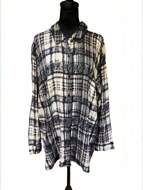 Philosophy Woman’s Black,Cream, Pink Plaid roll tab Button Shirt Viscose Soft